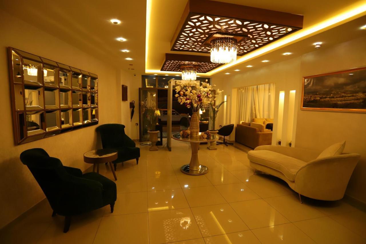 Al Andalus Tower Hotel アンマン エクステリア 写真